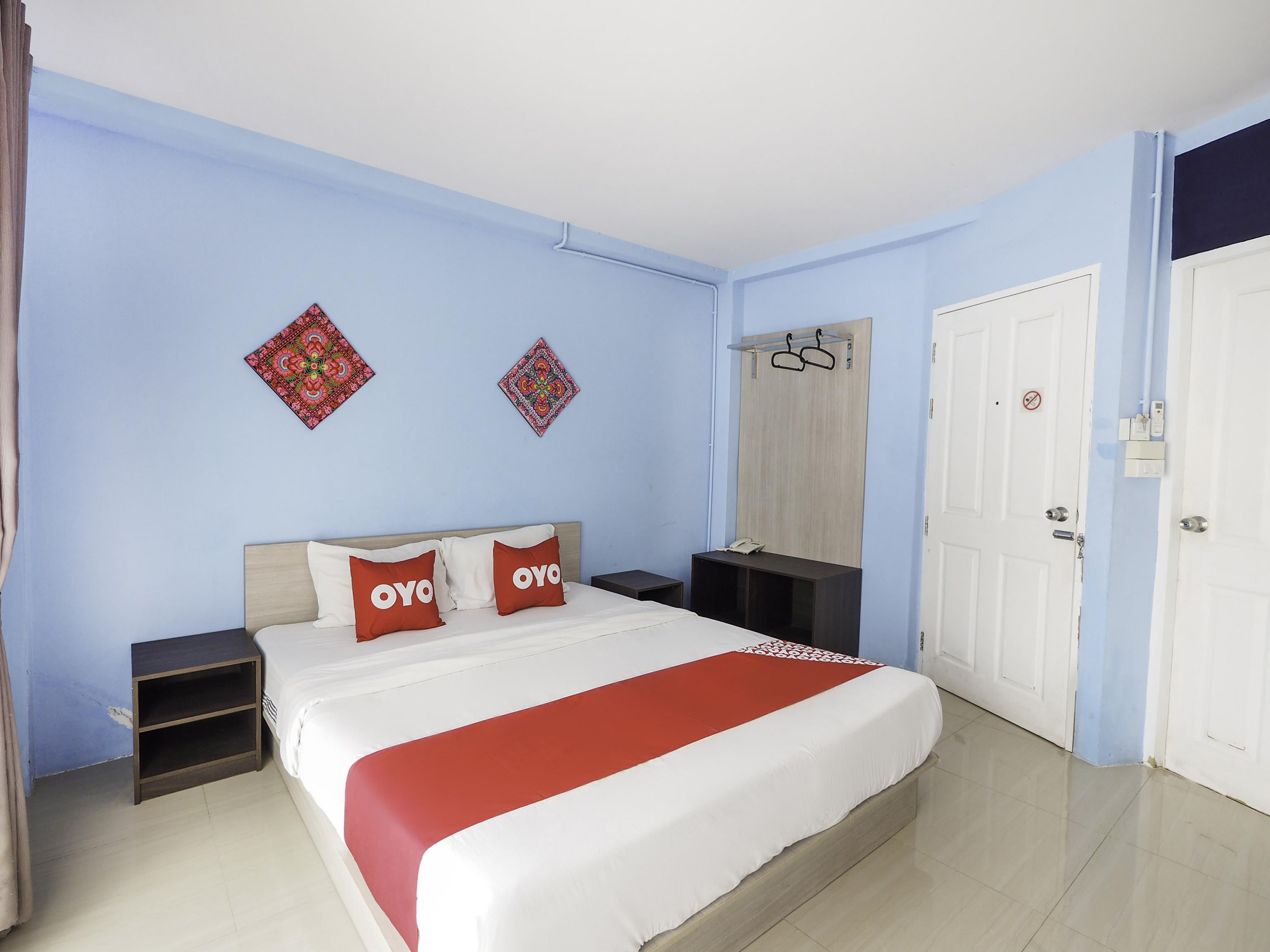 Oyo 983 The Private Hotel Чиангмай Экстерьер фото
