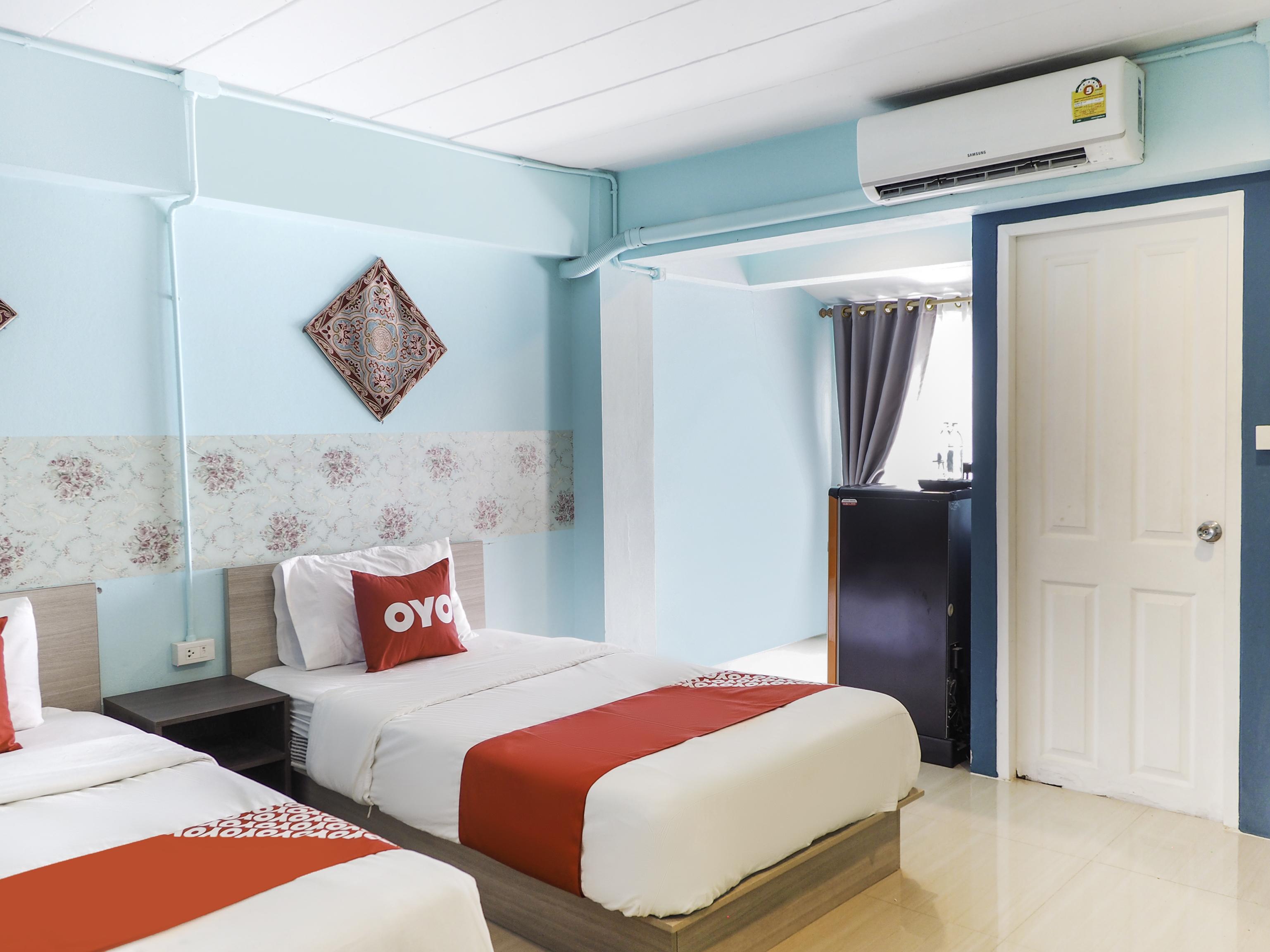 Oyo 983 The Private Hotel Чиангмай Экстерьер фото