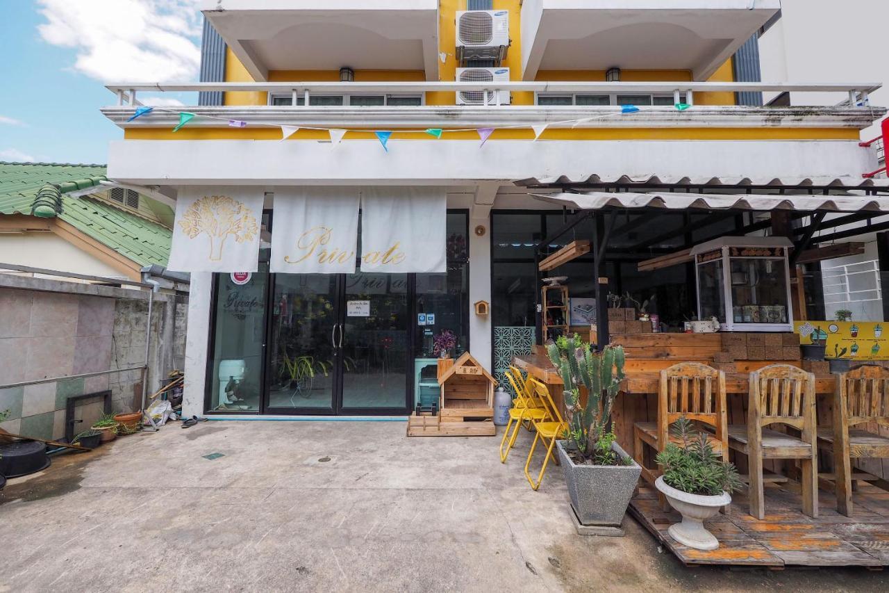 Oyo 983 The Private Hotel Чиангмай Экстерьер фото